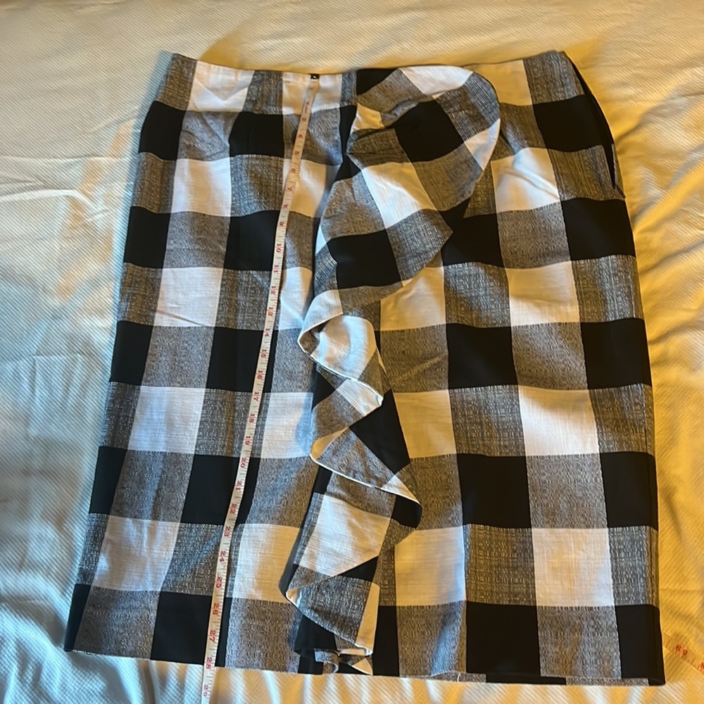 NWT LORD & TAYLOR Womens Sz 14W Black & White Gingham Plaid Fully Lined Skirt